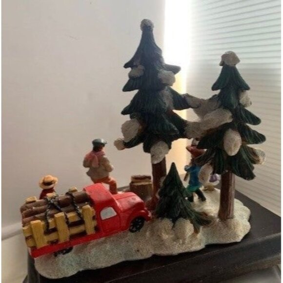 Vintage Christmas Ceramic Holiday Village Decorations - Picture 3 of 10